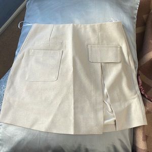 Beige white Fox skirt with slit